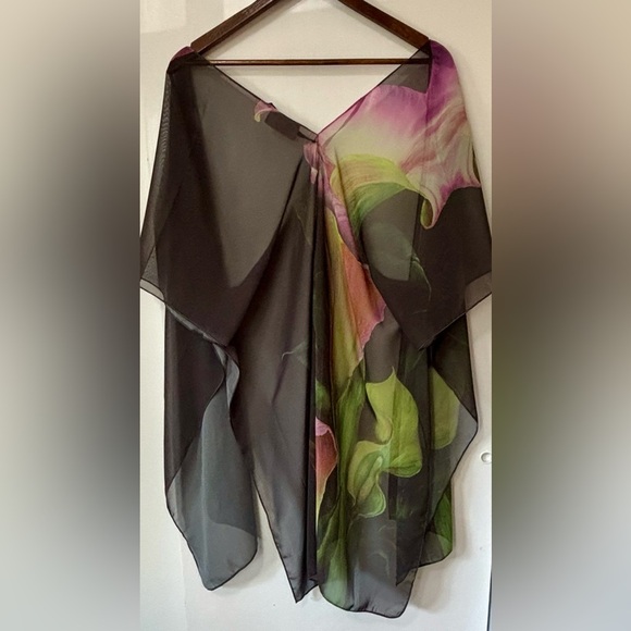 VIDA| Exquisite Sheer Wrap Shawl Open Cardigan w/Calla Lily Design on Black O/S - Picture 1 of 8